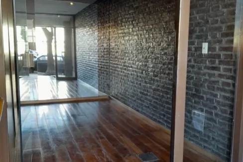 a9fbc691-b29d-4e8a-b82d-0adbe0a48638_u_large